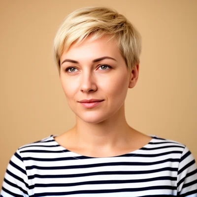 Юлия Степанова